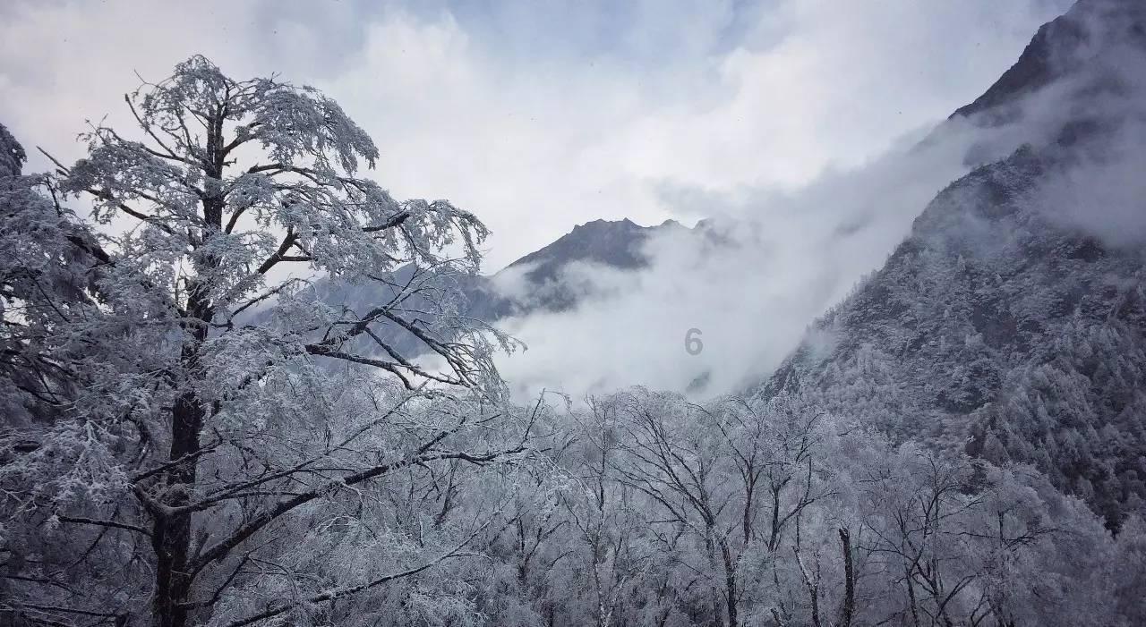老旧的停车场3